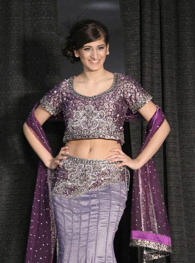 Photos  Beautiful Girls at the ramp of th Annual Kismet Wedding Show wallpapers