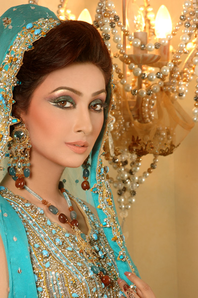 Pakistani Bridal Eyes MakeUp