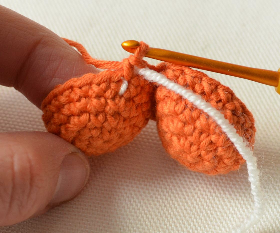 Crochet heart free tutorial