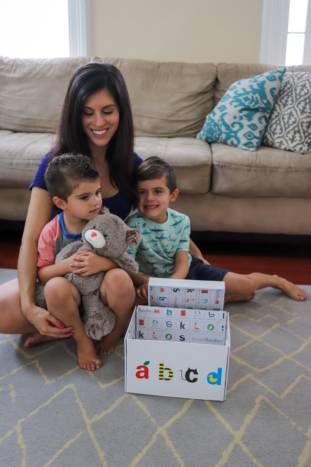 Beautifully Candid Diapers and Wipes Subscription With IncrediBundles