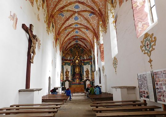 Wnętrze kościoła św. Antoniego Pustelnika. 