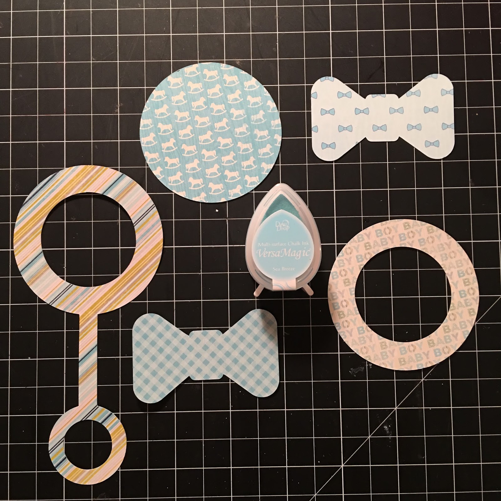 Shaker Card Rattles With Cuddle