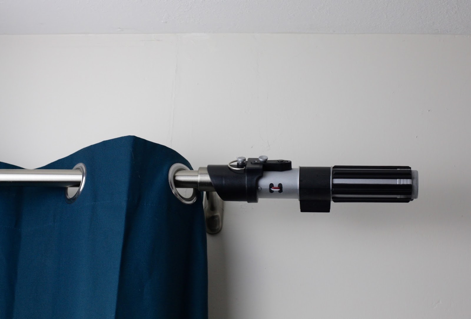 Geek Diy Bam Star Wars Lightsaber Curtain Rod Diy Tutorial