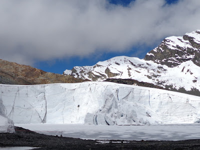 Perou-Pastoruri (glacier)