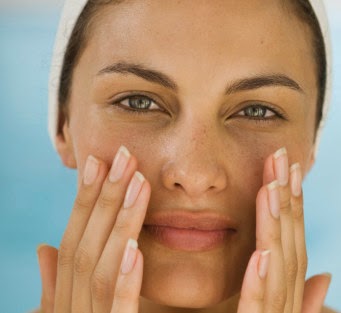 Cara Mengatasi Wajah Kusam dengan Alami