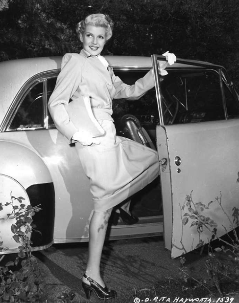 Mess Of A Dreamer Design: Style Crush: Rita Hayworth