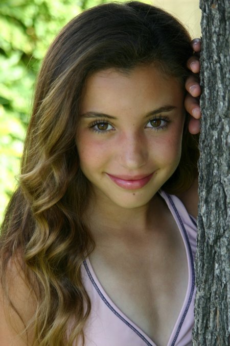 Alanna Dergan (30 June 1994, Beverly Hills, California, USA) movies