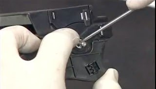 remove handle to remove toner tank