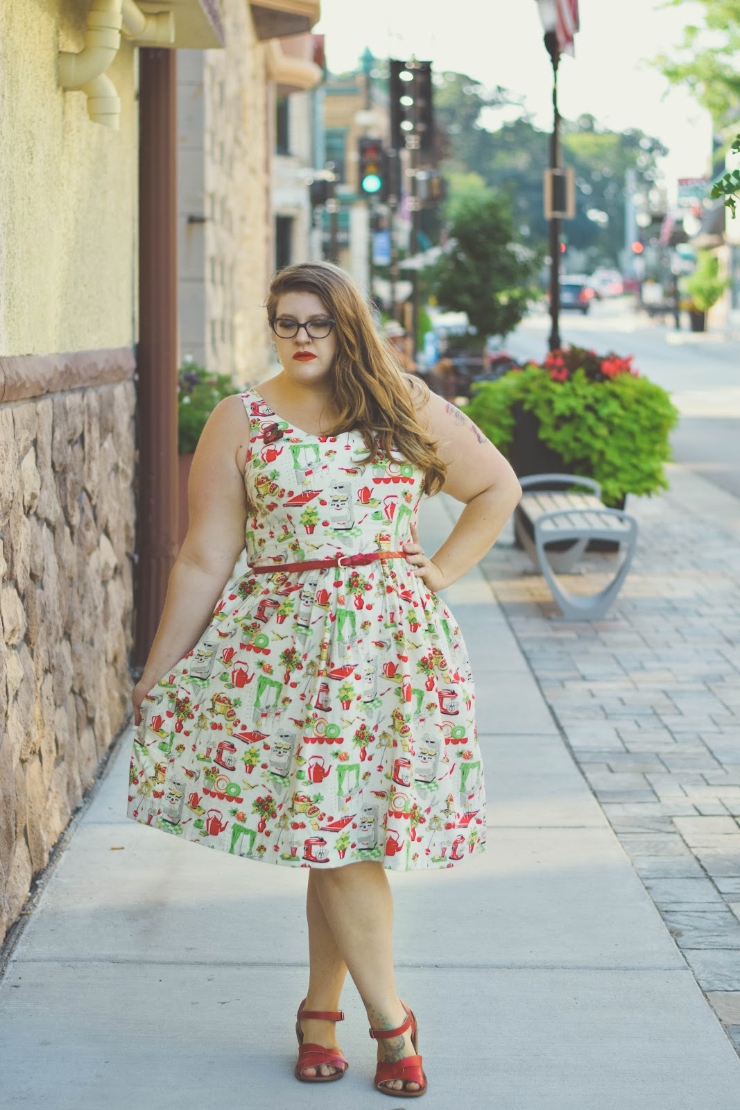 The Classy Junk Fifties Kitchen Dress Outfit