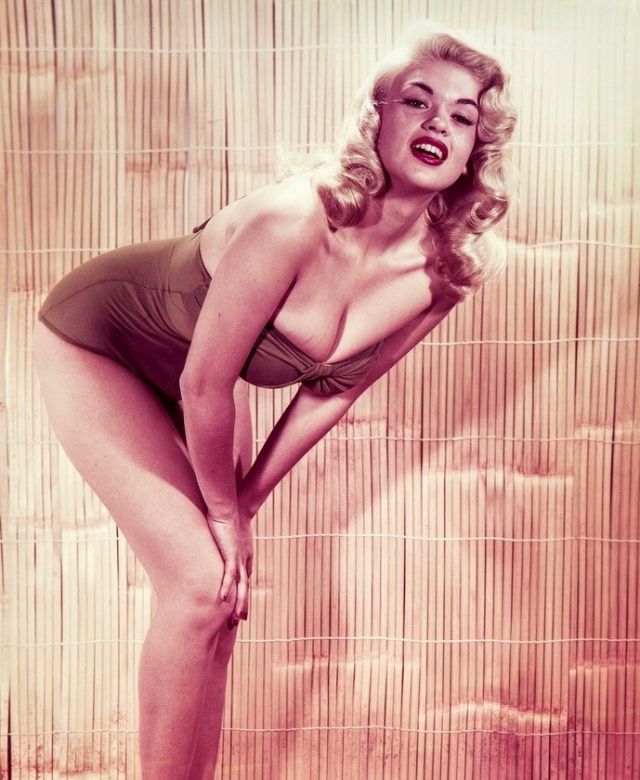 Stunning photos of Jayne Mansfield  One of the most famous beauty icons of the 1950s and 1960s - 9