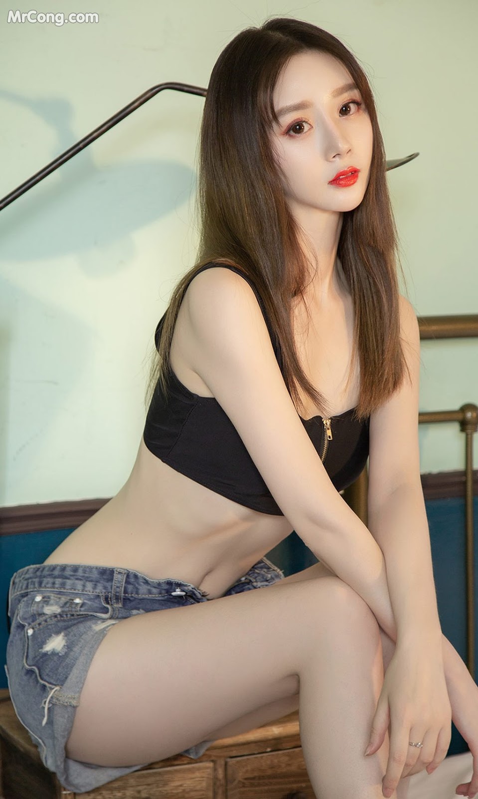 UGIRLS - Ai You Wu App No.1534: 徐 肉肉 (35 pictures)