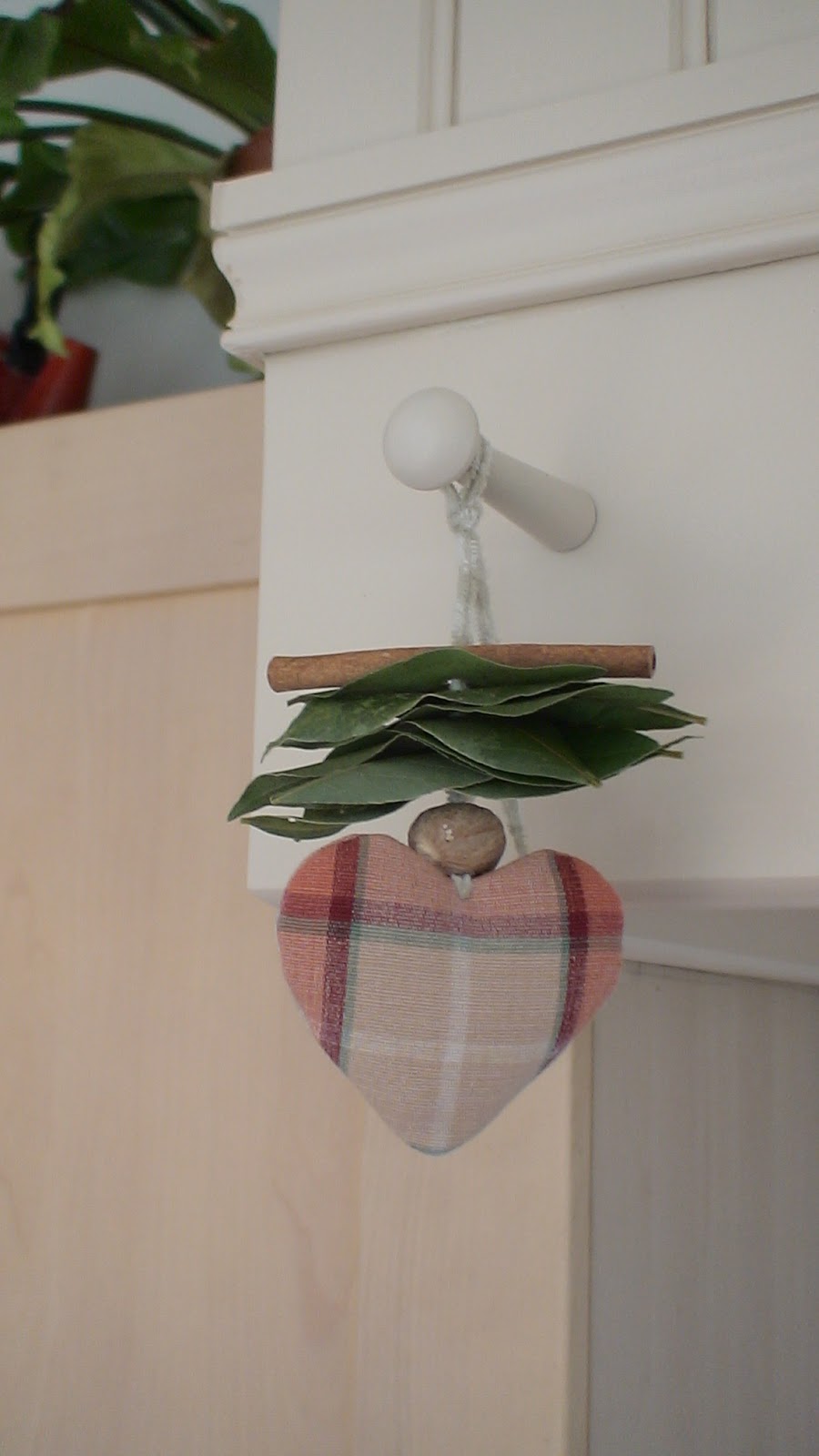 Sewing Kit How to Make Soft Juggling Balls, Pyramid Bean Bags, Indoor