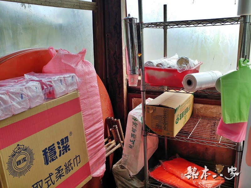 竹子湖炒青菜|陽明山頂湖餐廳|備停車場近頂湖海芋步道|白斬雞地瓜湯好吃