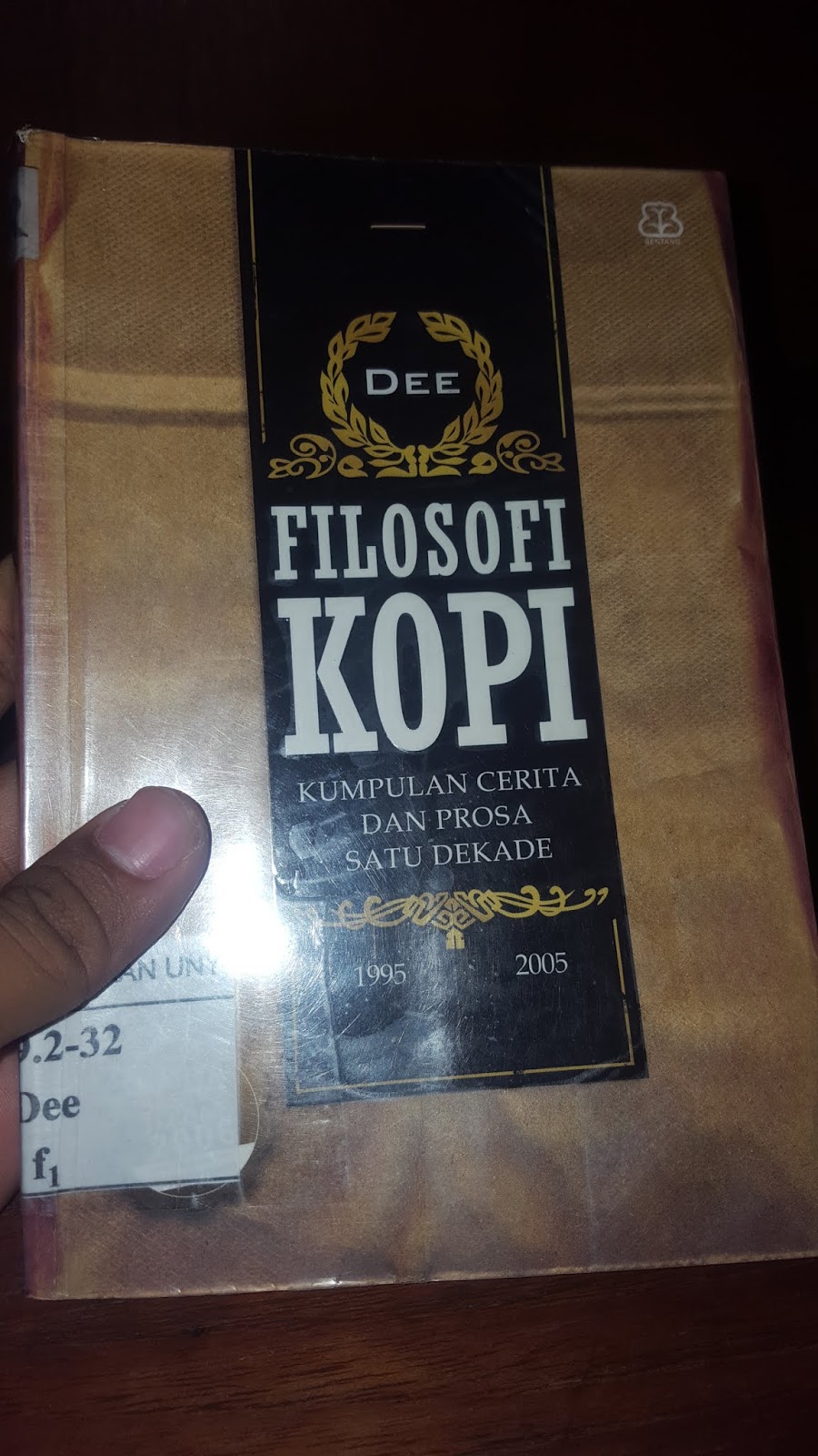 Contoh Sinopsis Novel Filosofi Kopi Cerpen