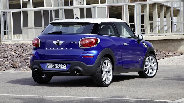 Mini Cooper Paceman backside