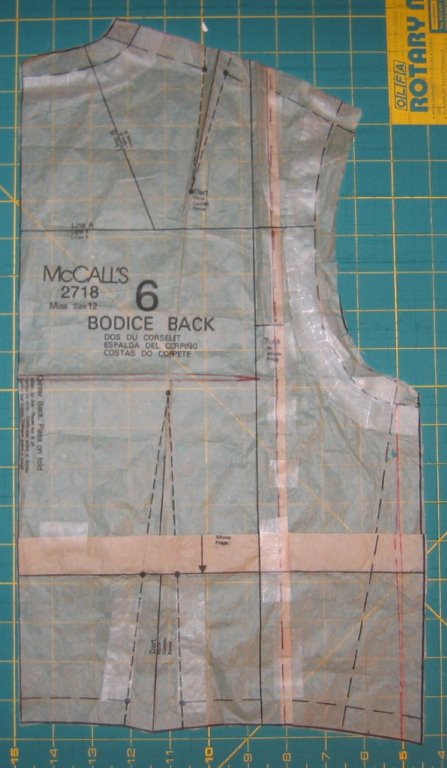 Art Attack: Making a Sloper with McCall's 2718 Fitting Shell