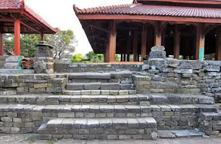 Potensi Wisata Sejarah Kota Kediri Potensi Wisata Sejarah Kota Kediri