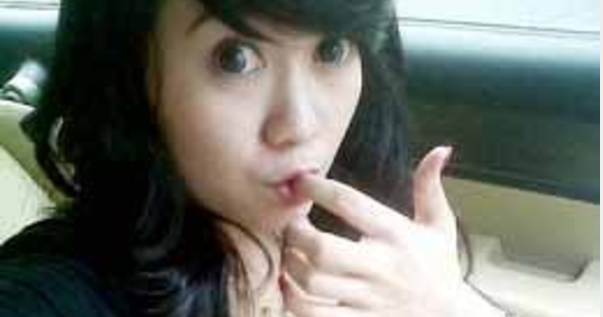 CERITA DEWASA 18+: BERADU CIUMAN HOT SEUSAI NGESEX DENGAN CEWEK SEKSI