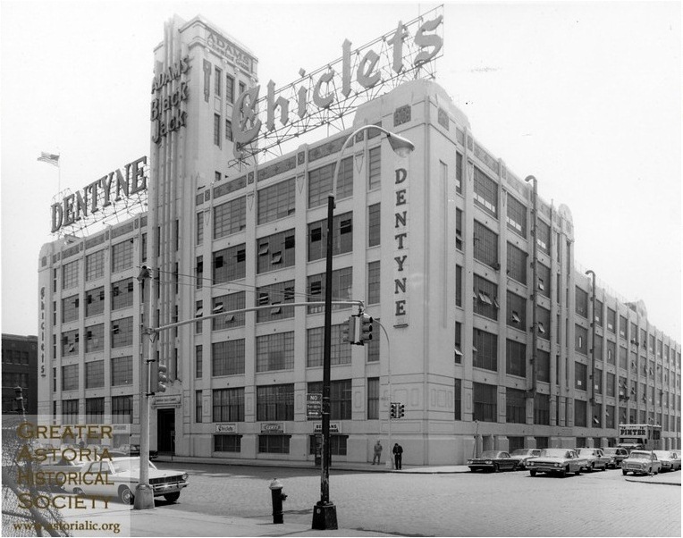 New York Neon Long Island City