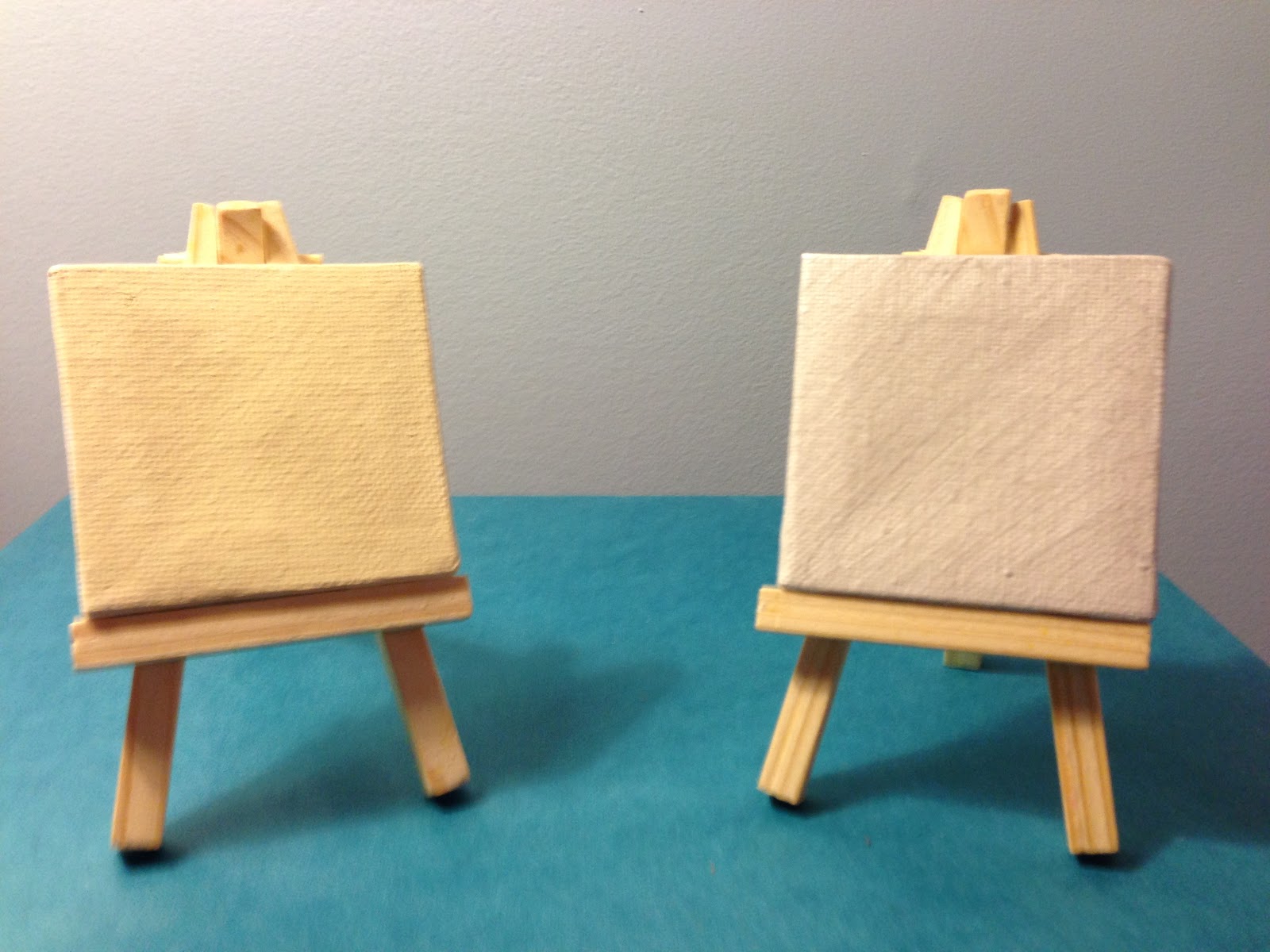 Needles and Wool DIY Mini Easel with quotes!