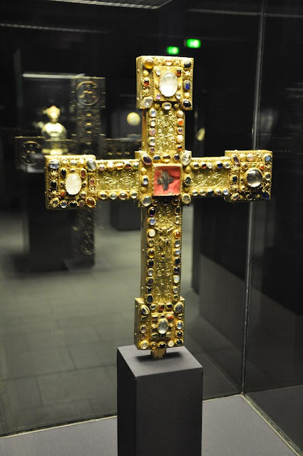 krzyż Henryka Lwa ze skarbca katedry w Hildesheim