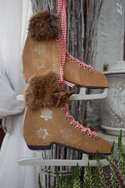 DIY Ice Boots Country und Vintage Style-ice skates DIY