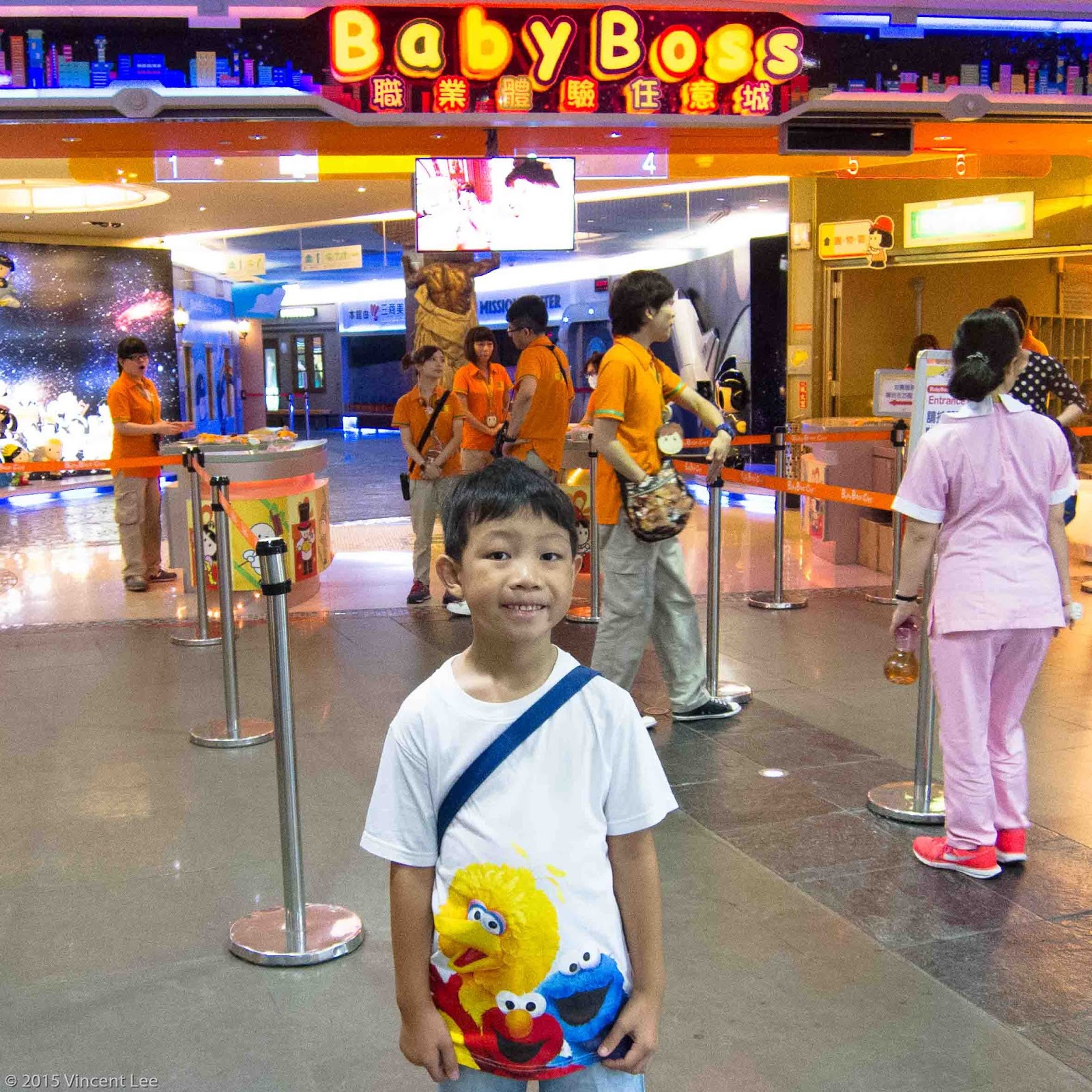 Taiwan 2015 - Day 2: Baby Boss & Rouhe Night - Singapore Parenting and Lifestyle Blog | roamingglass