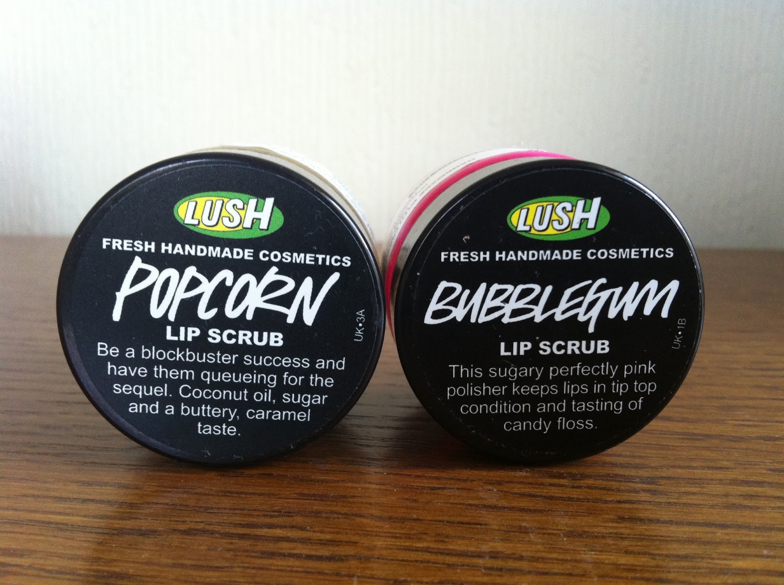 cutes and fruits Review Lush Popcorn Lip Scrub + Lush Bubblegum Lip Scrub