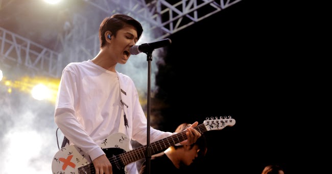 Biografi Iqbaal Ramadhan Febriana Puja Anggrita 17