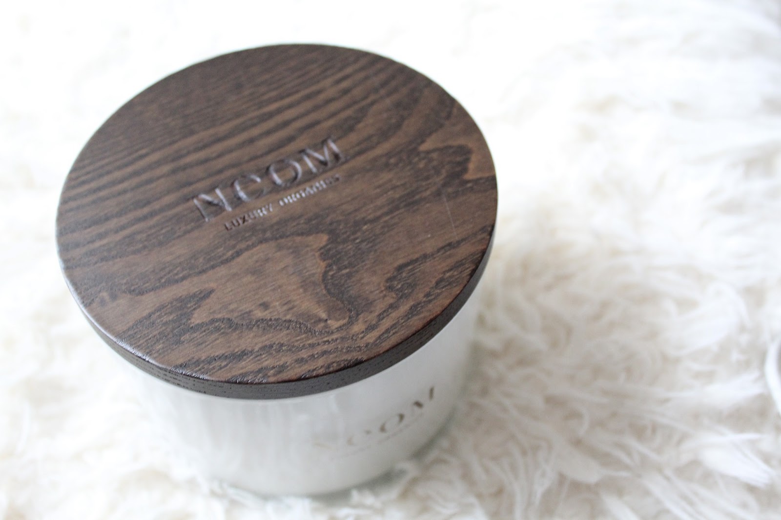 Neom Luxury Organics Enchantment Candle Inthefrow