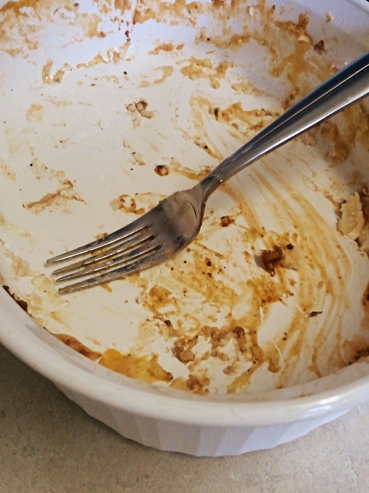 kristy.makes recipe pioneer woman's sour cream noodle bake