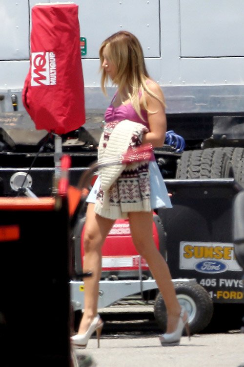Ashley Tisdale Sizzles On Ashley Tisdale Sizzles On