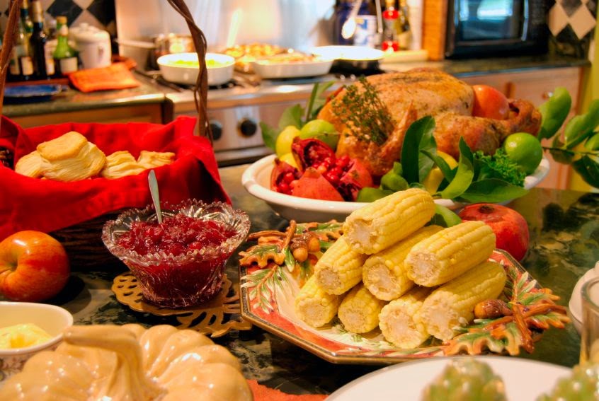 How to Throw a Great Thanksgiving Dinner Party for Your