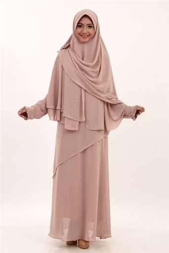 Trend model busana gamis syar'i casual muslimah terbaru untuk lebaran 2017/2018 Trend model busana gamis syar'i casual muslimah terbaru untuk lebaran 2017/2018