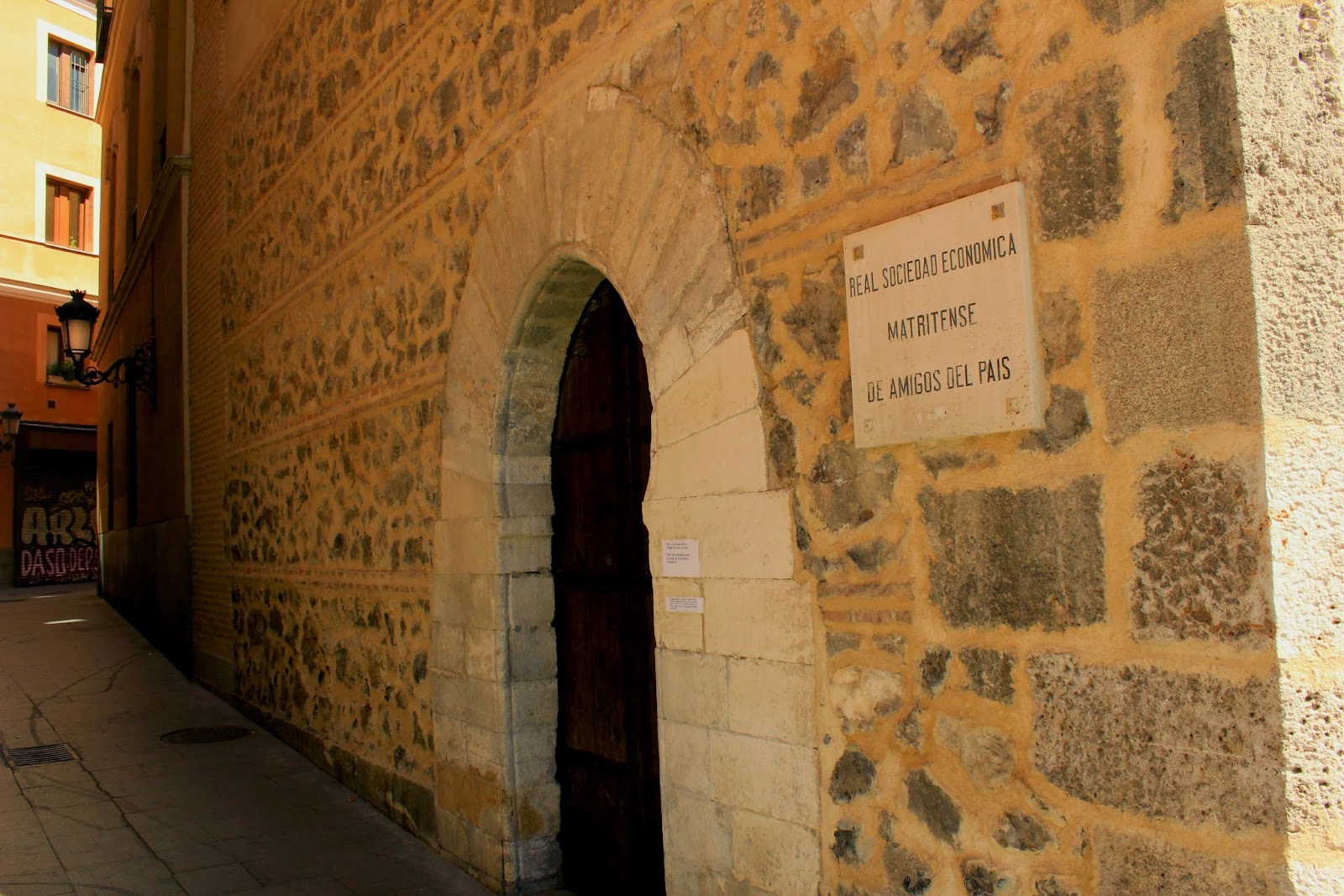 DE MADRID A LA NUBE: CALLE DEL CODO