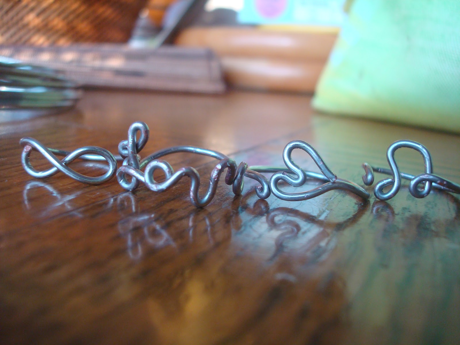 Flowers In Your Hair: DIY Wire Rings