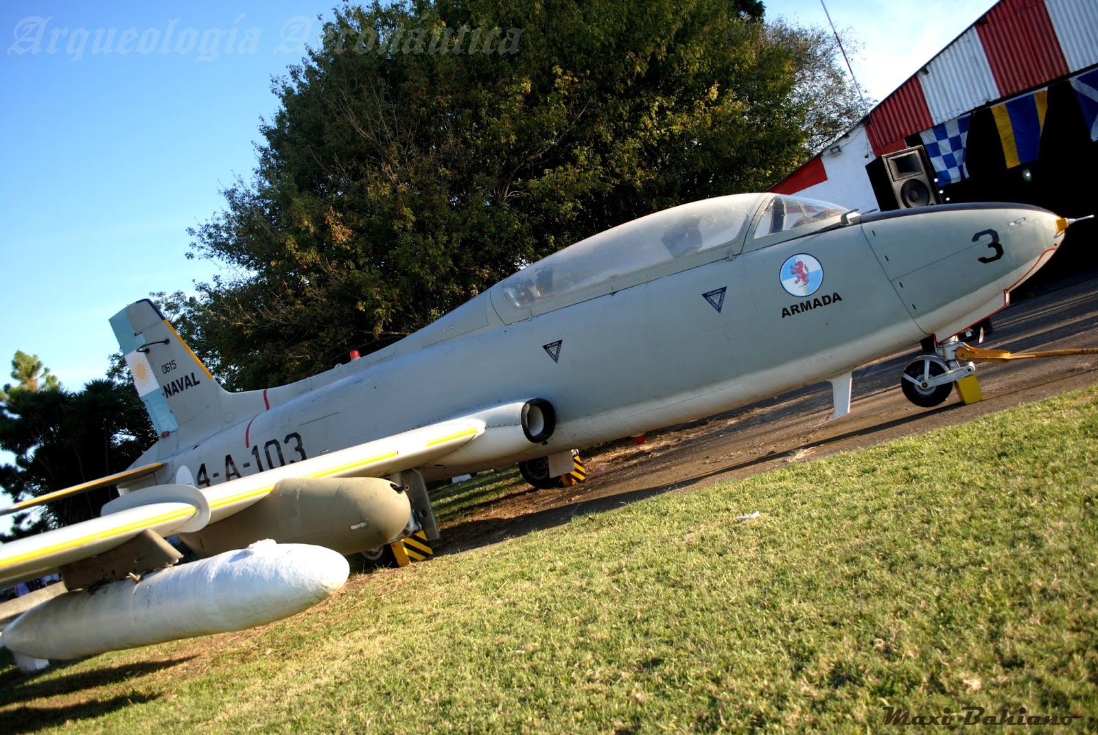 Arqueologia Aeronautica: AERMACCHI MB-326 GB – Mat. 4-A-103 – Coronel Vidal
