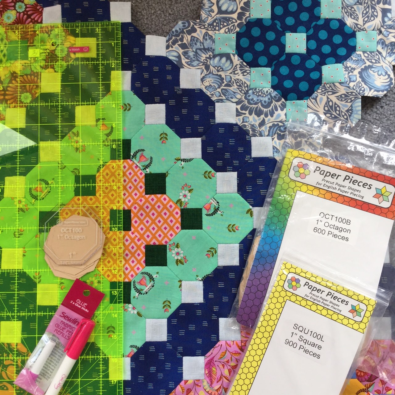 Wendy's Quilts and More EPP classes in Wellington Octagons and Squares
