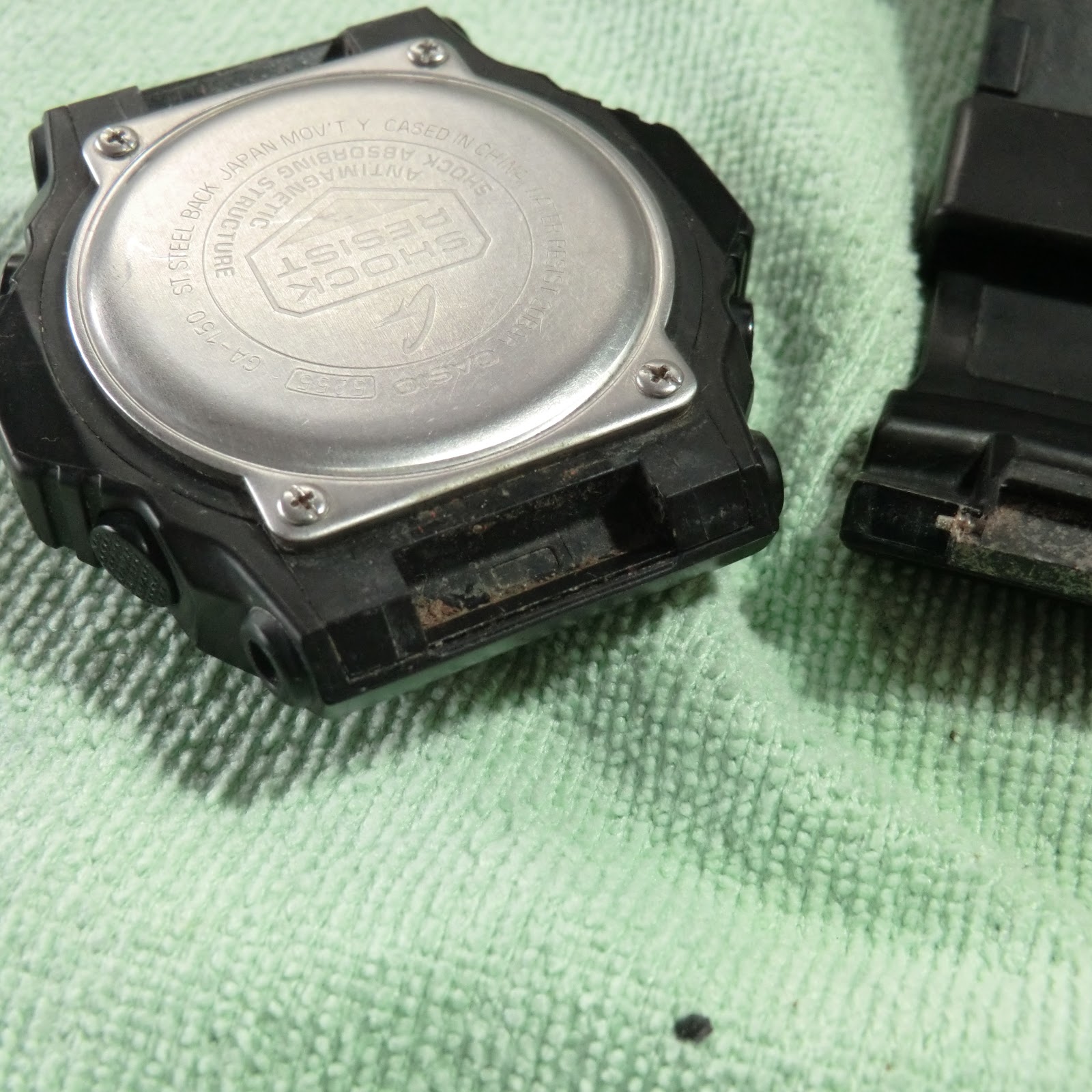 分解洗浄と電池交換 Casio G Shock Ga 150 1ajf