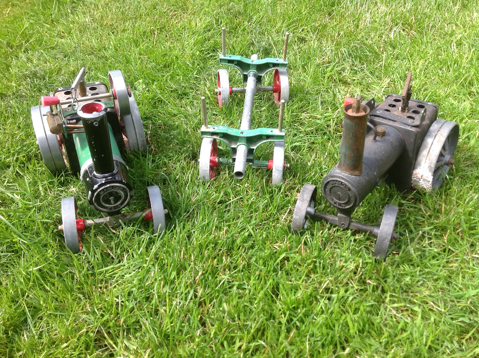 Restoration Set For Mamod TE1A SR1A. Repair Kit Rivets