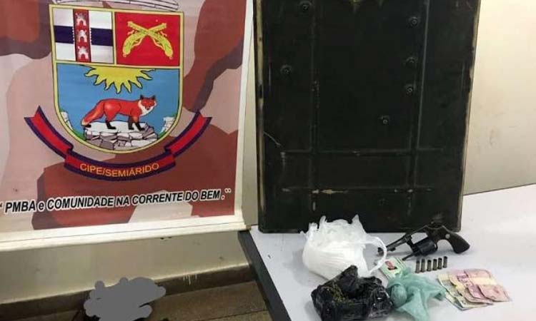 Homem morre em confronto com a polícia em Uibaí, na região de Irecê