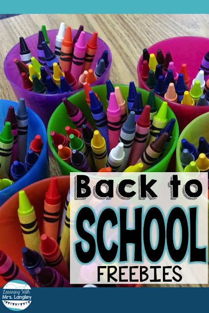 This post includes a video of my kindergarten classroom reveal if you are looking for ideas while setting up your classroom. This post also includes a free file for a welcome back gift for students. Get your year started off with a no hassle gift. #kindergarten #backtoschool #teachergift