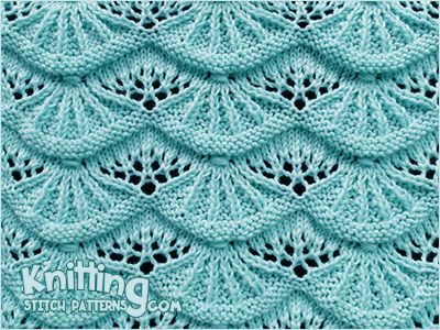 Lovely knitted lace stitch. Called Alsacian Scallop. (Written + video tutorials)