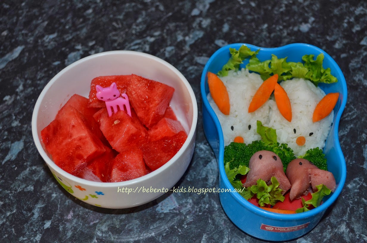 Bebento - Kids: Rabbits in a Meeting