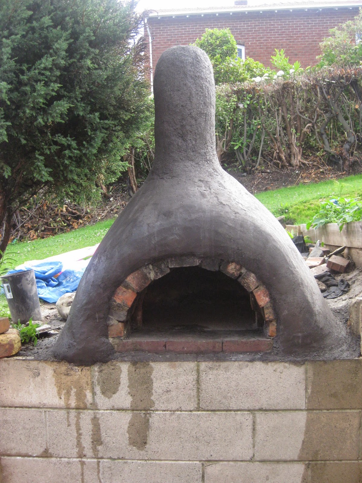 Building Our Pizza Oven 12. (E) Second Cement Layer (waterproof
