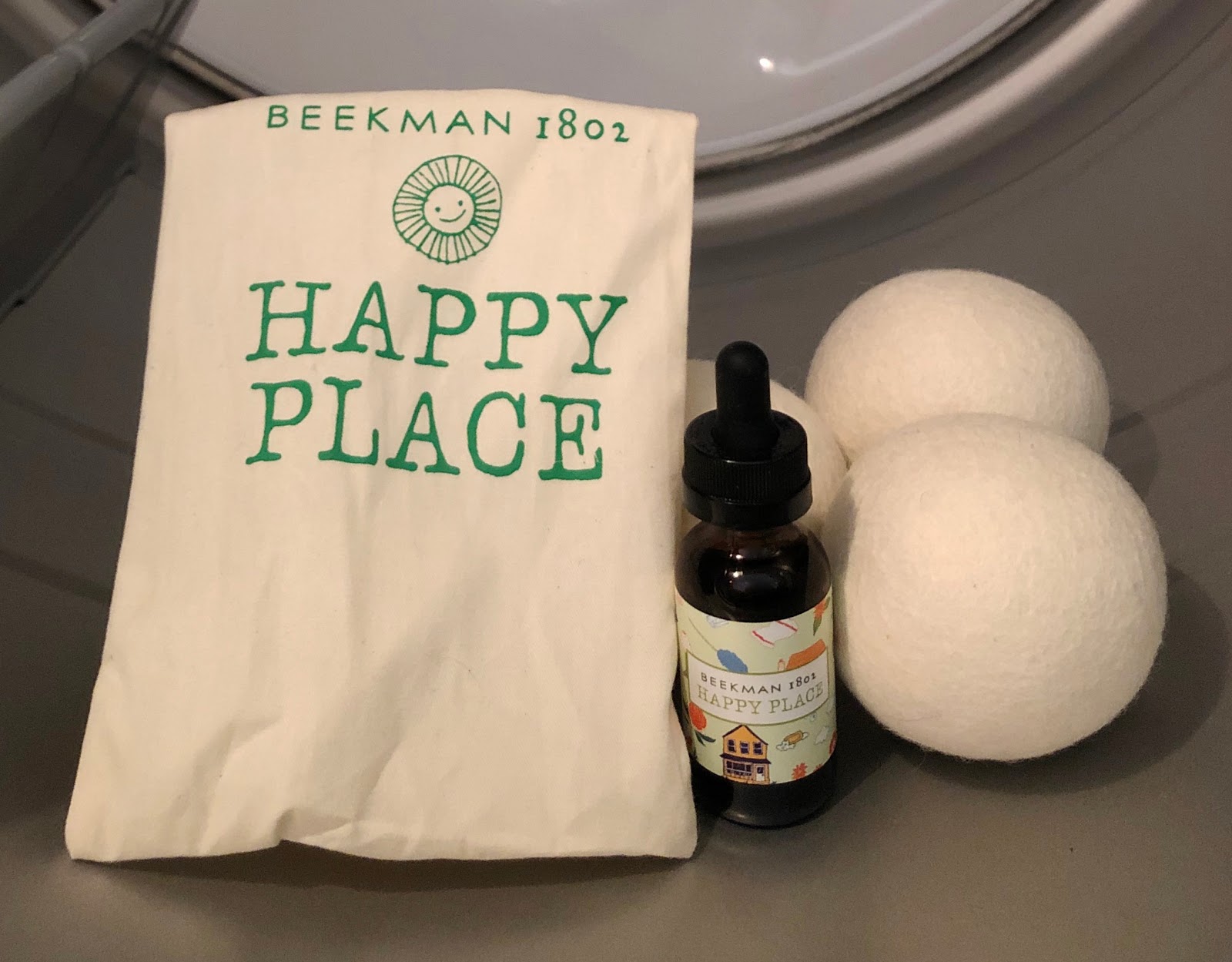 Happy Place Diffuser, Essential Oil and Dryer Ball Bundle Review