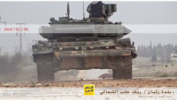 دبابه T-90 الروسيه تظهر لاول مره في سوريا !! T-90%2Btank%2Bat%2BRityan%2BAleppo%2B2