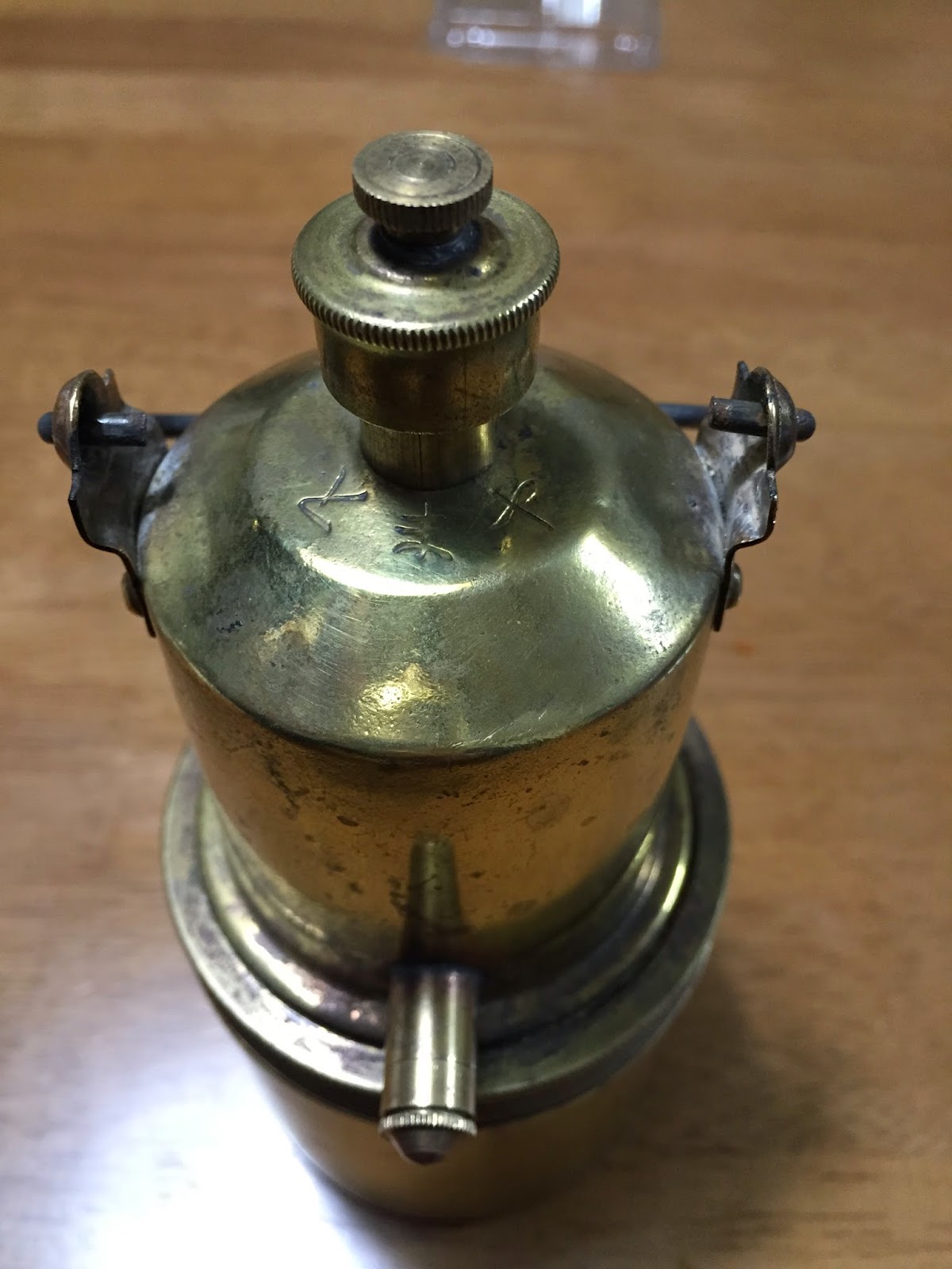 650Riders-Blog: アセチレンランプ（カーバイトランプ）の修理