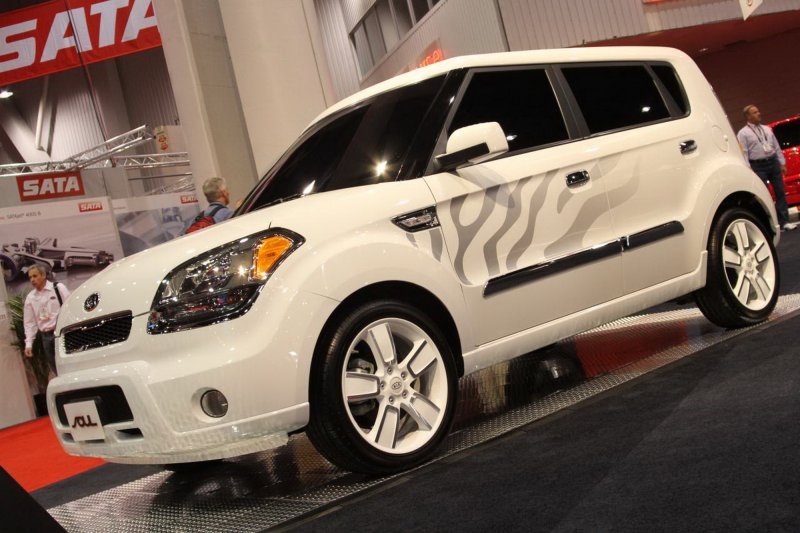 Special editions of 2012 Kia Soul Hamstar and White Tiger | CAR