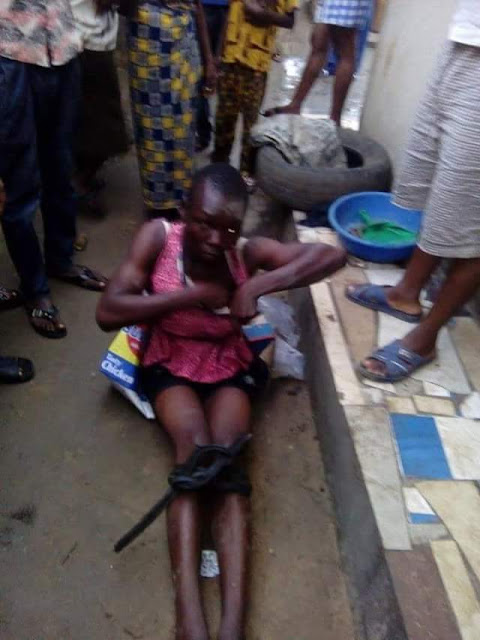 Suspected kidnapper disguised as a woman nabbed in Rivers State trying to abduct school children (photos)
